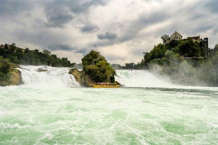 Ontdek de Rijnwatervallen en Titisee in het Zwarte Woud