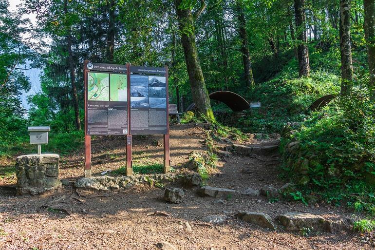 Openluchtmuseum Ravelnik bezoeken in Slovenië