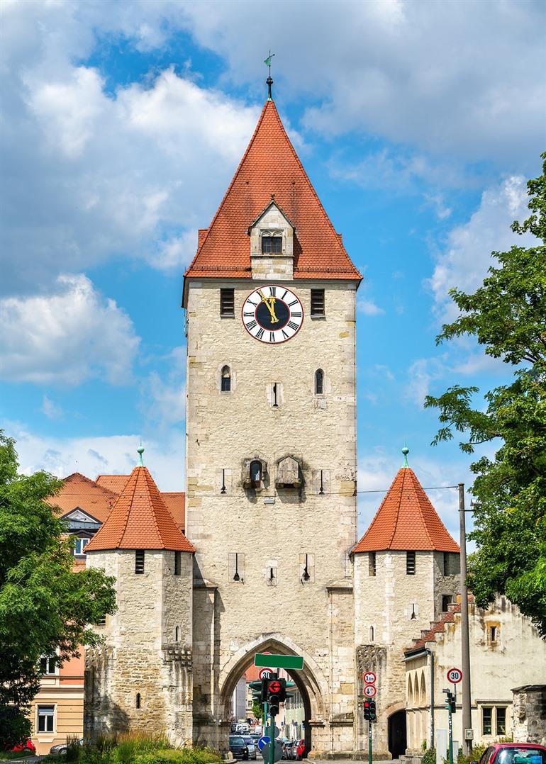 Ostentor, Regensburg