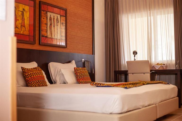 Overnachten in Praia bij Pestana Tropico Ocean & City Hotel