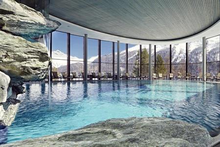 Overnachten in St. Moritz: 10 verblijftips van luxehotels tot knusse chalets 