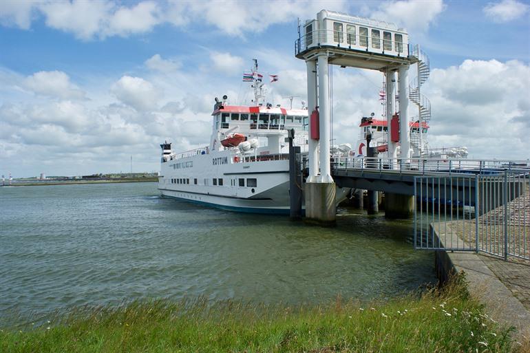 Overzet van Lauwersoog naar Schiermonnikoog