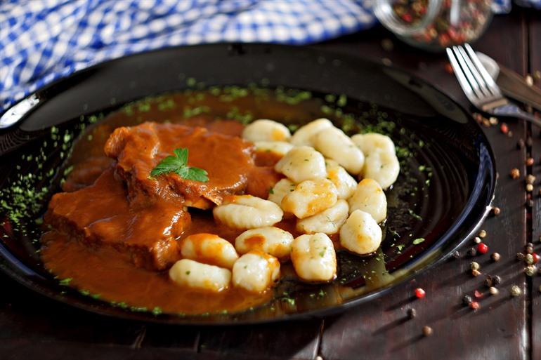 Pašticada, een lekker stoofpotje met Gnocchi, Kroatië