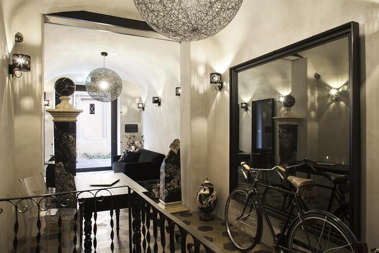 Pension Casa de' Coronari Rome