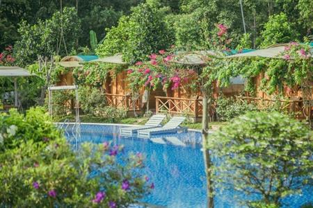Phu Quoc Valley Sen Bungalow in Duong To
