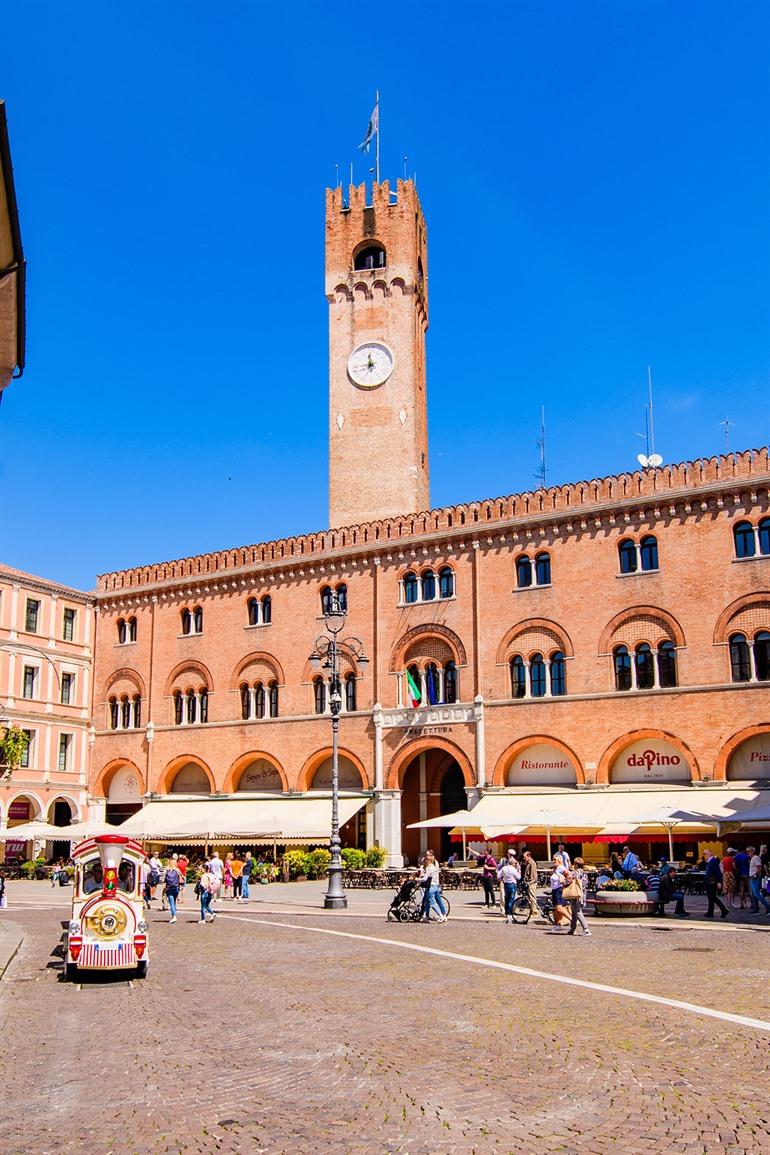 Piazza dei Signori en Palazzo dei Trecento, Treviso