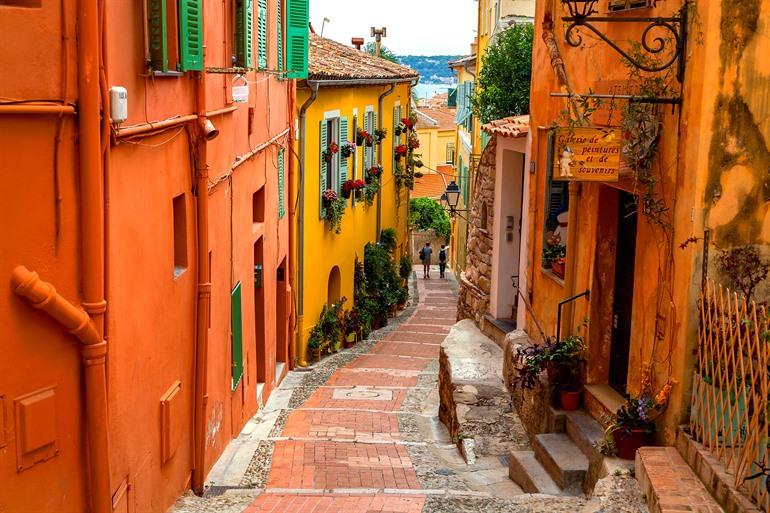 Pittoresk straatje in Le Vieux Menton