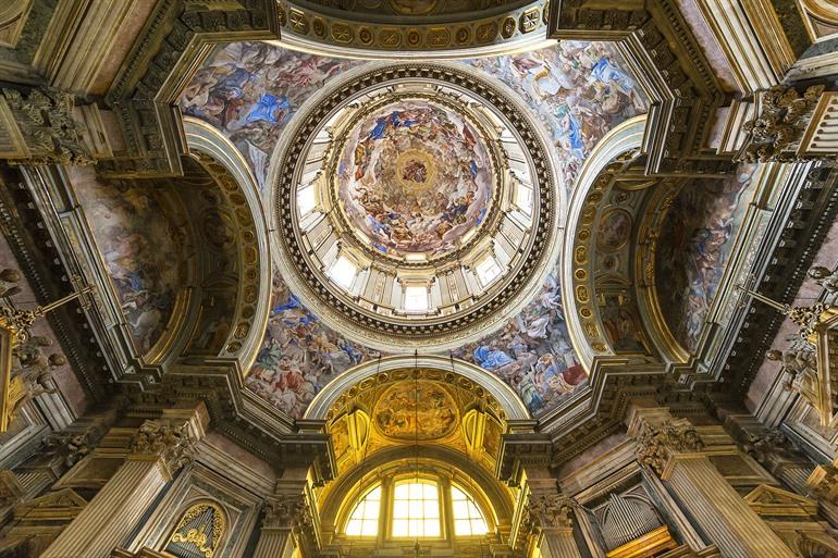 Plafondschilderingen in de Duomo di Napoli, Napels