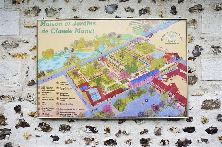 Plannetje met de tuinen, het huis en het museum van Monet in Giverny