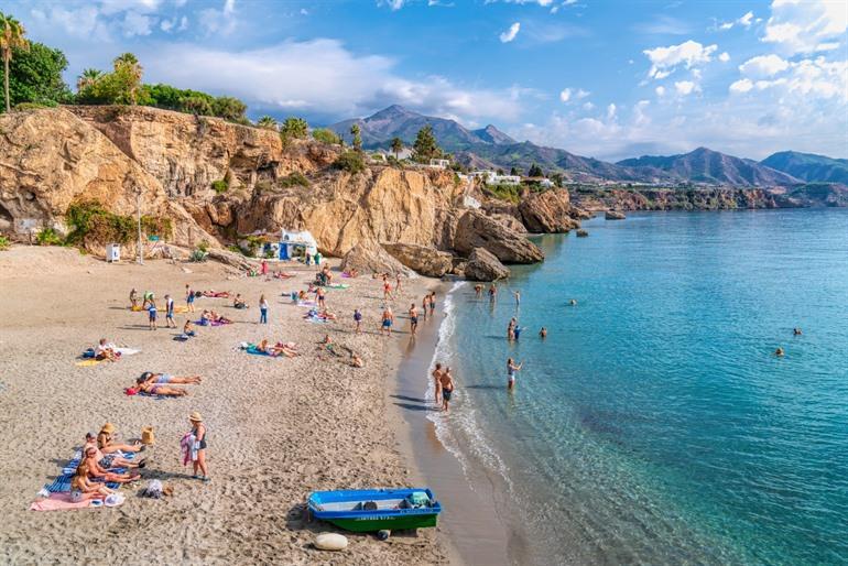 Playa de Calahonda, Nerja