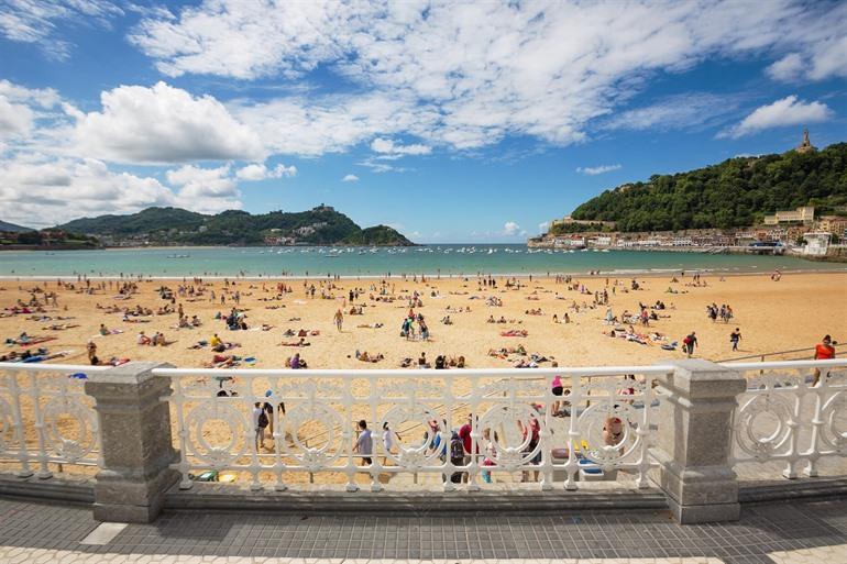Playa de la Concha in San Sebastian, Spanje