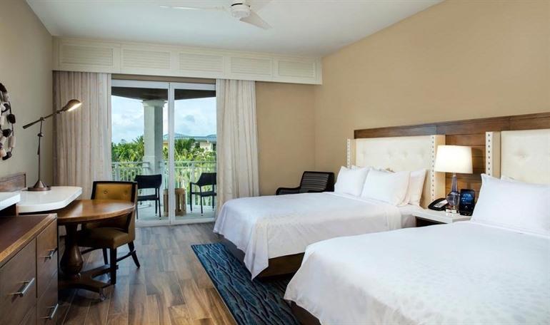 Playa Largo Resort & Spa