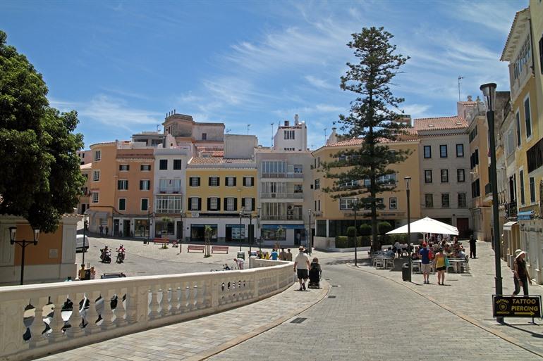 Plaza de España in Mahón