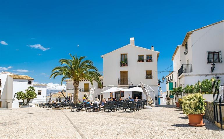 Plaza de la Iglesia in Altea