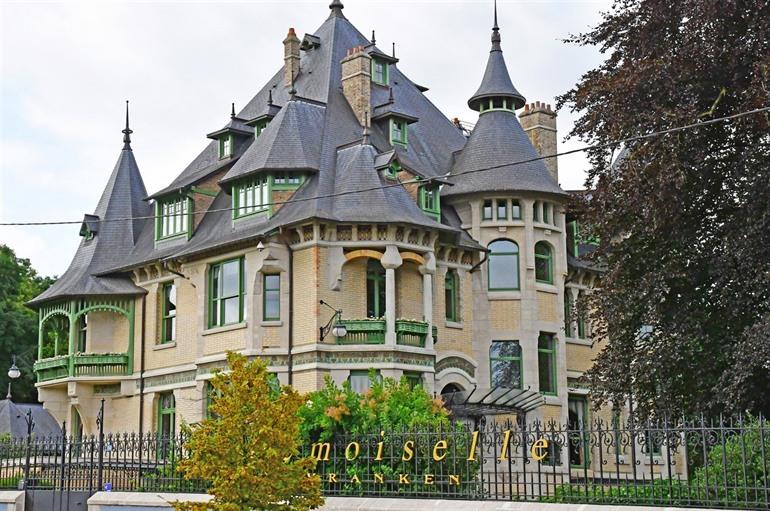 Pommery champagnehuis in Reims