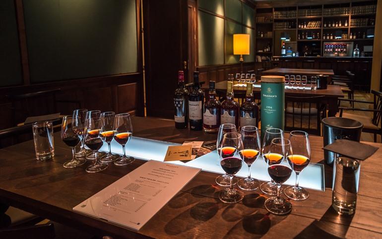 Portoproeverij bij Graham's Port Lodge in Porto