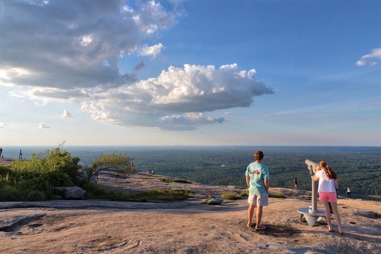 Prachtig uitzicht op de top van Stone Mountain