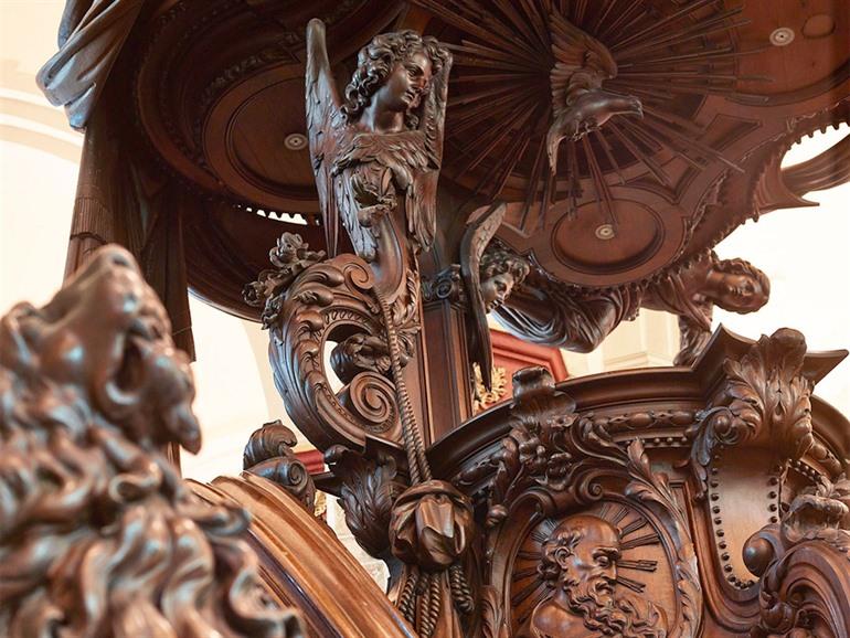 Preekstoel in de Sint-Pieterskerk in Tielt, Brugse Ommeland