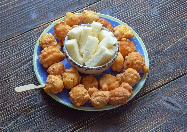 Priganice (gefrituurde oliebollen), Montenegro