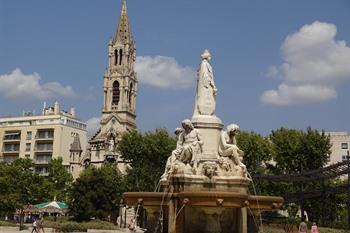 Provence, nimes