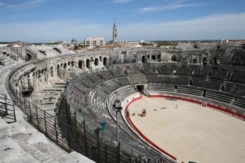 Provence, nimes