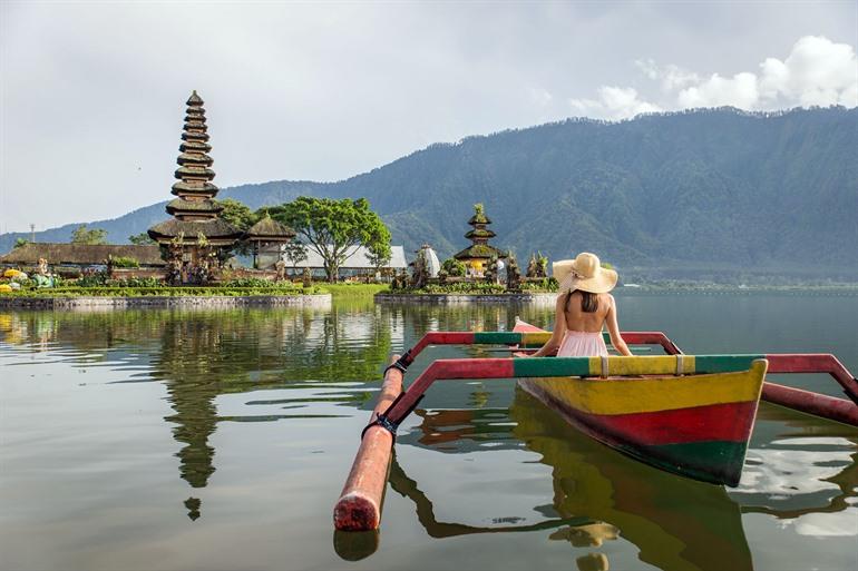 Pura Ulun Danu Beratan bezoeken, Bali