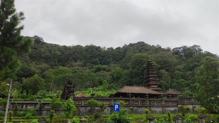 Pura Ulun Danu Buyan
