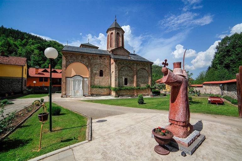 Rača-klooster, Servië