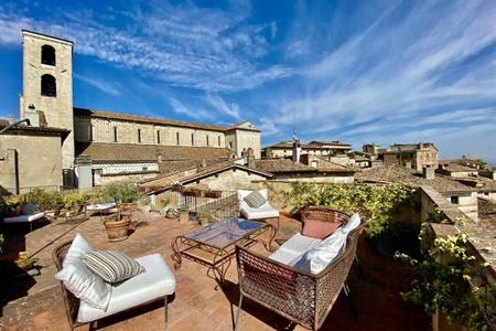 Residenza D'Epoca San Lorenzo Tre boeken vlakbij de kathedraal van Todi