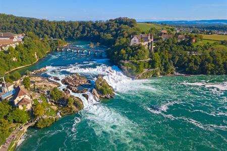 Bezoek de spectaculaire Rijnwatervallen bij Schaffhausen: alle tips en info