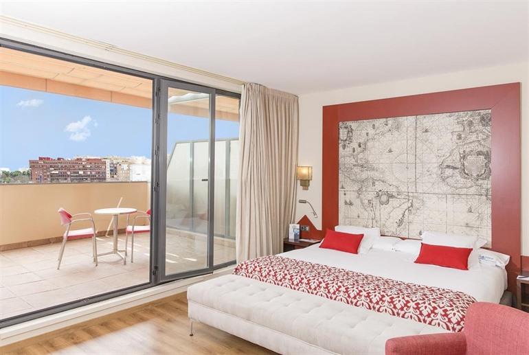 Ribera de Triana Hotel