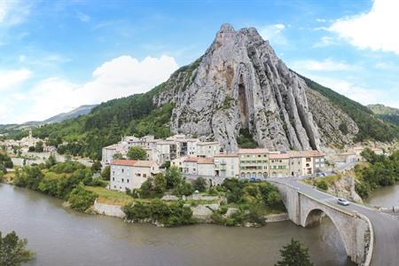 Route Napoléon (N85): Roadtrip naar Zuid-Frankrijk? Alle info, tips + foto's