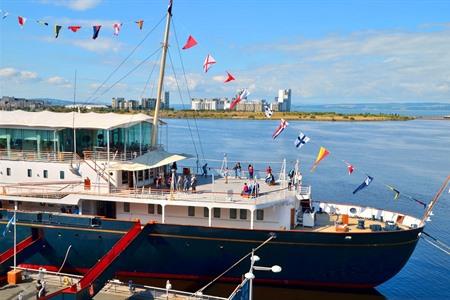 Royal Yacht Britannia in Leith (Edinburgh) bezoeken: alle info & tickets