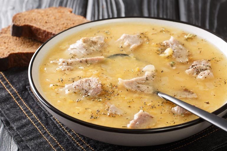 Ärtsoppa en Pannkakor proeven uit de Zweedse keuken