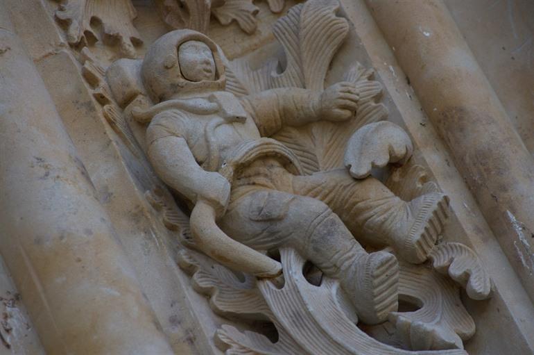 Salamanca kathedraal astronaut 
