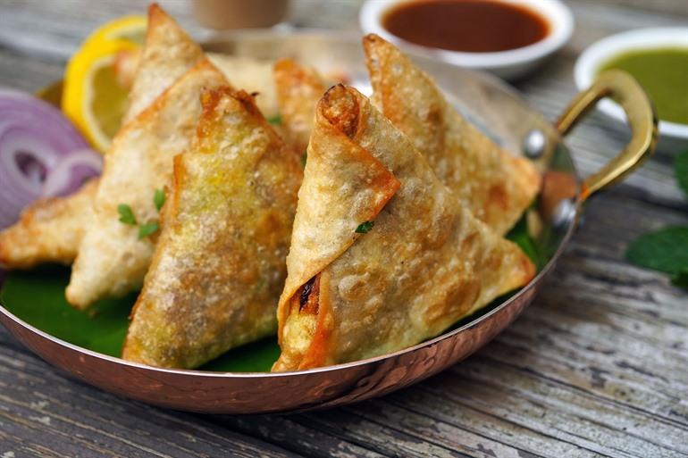 Samboosa, snackje uit de Arabische keuken