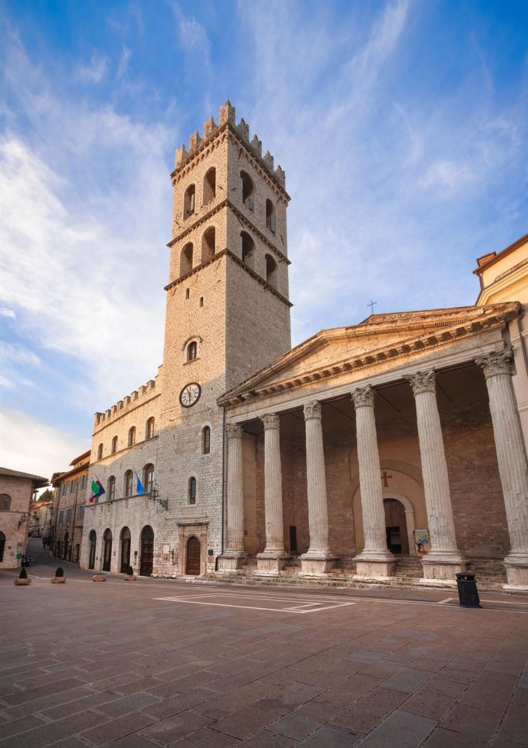 Santa Maria sopra Minerva in Assisi