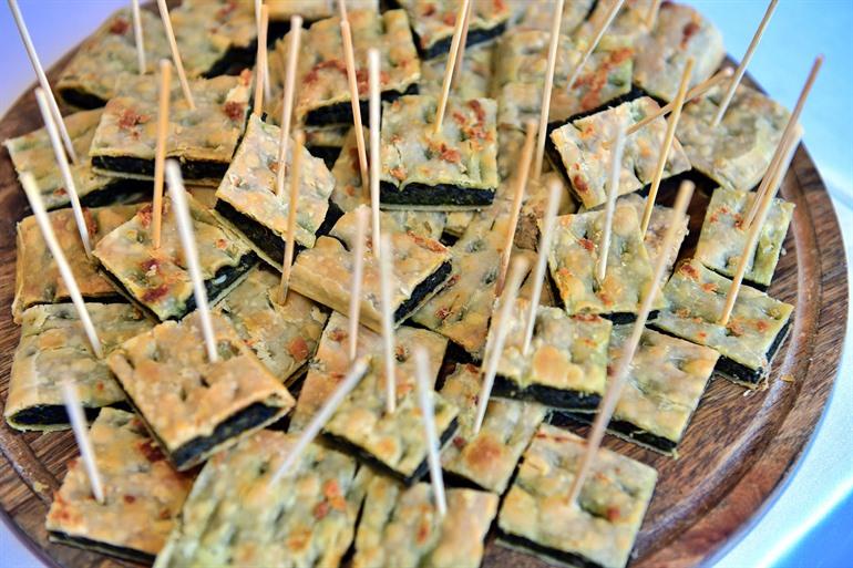 Scarpazzone, een hartige taart gemaakt met spinazie