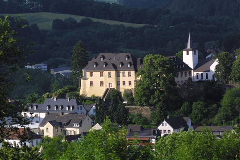 Schloßhotel Kurfürstliches Amtshaus Dauner Burg (Daun)