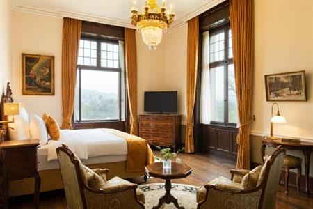 Schloss Lieser, Autograph Collection boeken