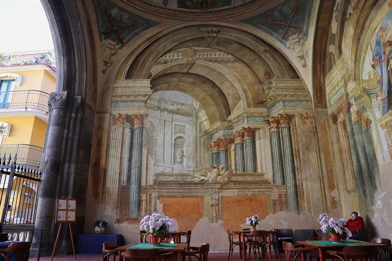 Sedile Dominova in Sorrento, Italië