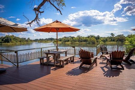 Shametu River Lodge vlakbij de Popa Falls boeken