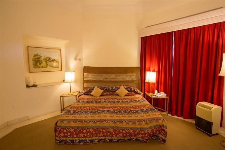 Shikarbadi Hotel (Udaipur)