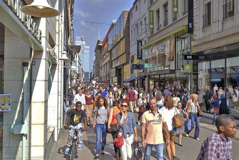 Shoppen in de Nieuwstraat van Brussel
