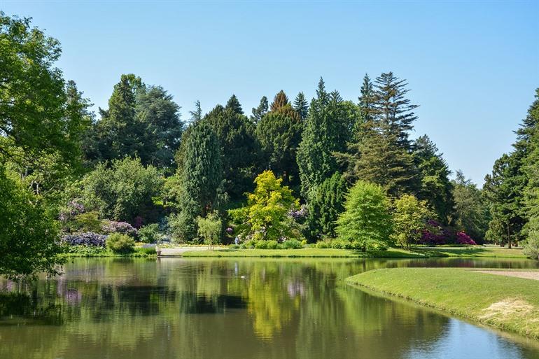 Siebenbergen Isle in Karlsaue Park, Kassel