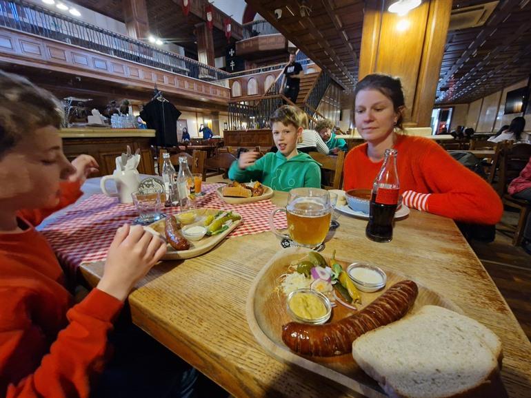 Slovaakse keuken in Flagship restaurant, Bratislava