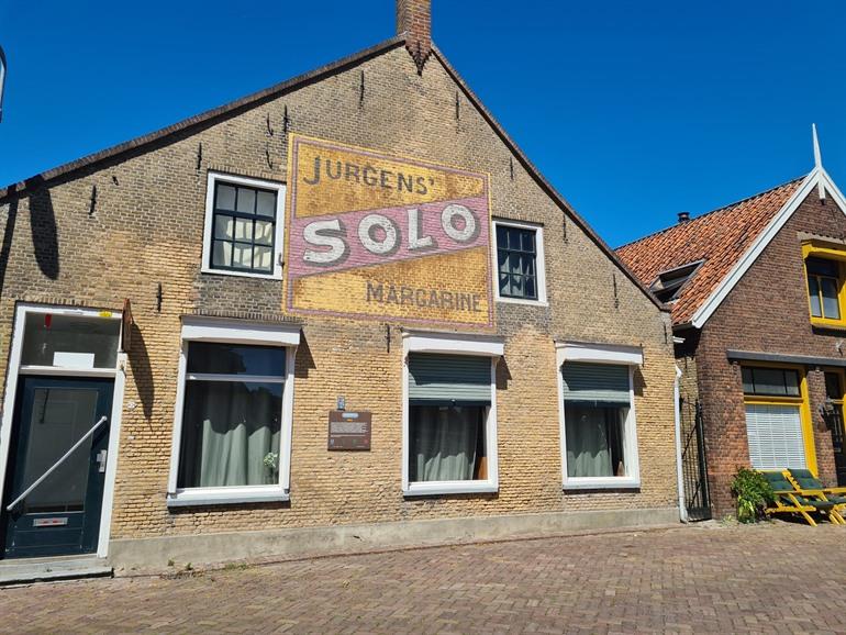 Solo margarine reclame in Dreischor Zeeland