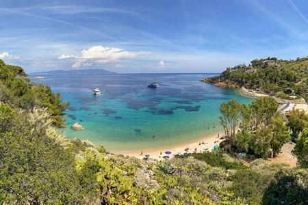 Spiaggia delle Cannelle, bij Giglio Porto