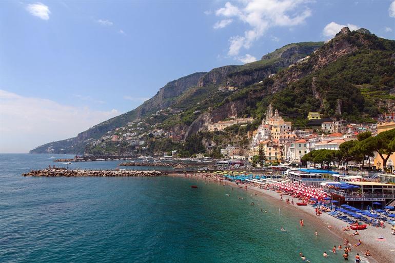 Spiaggia Grande in Amalfi