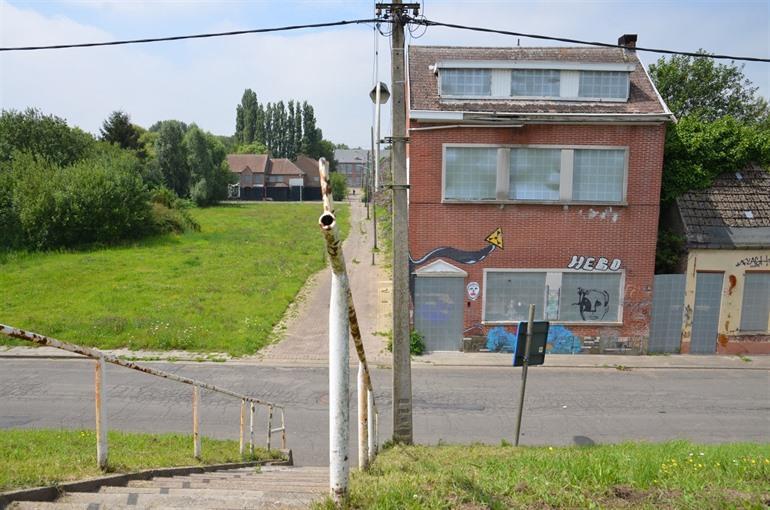 Spookdorp Doel bezoeken aan de Schelde